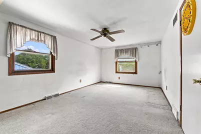 928 S 111th Pl, West Allis, WI 53214 - Photo 25