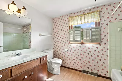 928 S 111th Pl, West Allis, WI 53214 - Photo 27