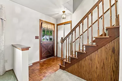 928 S 111th Pl, West Allis, WI 53214 - Photo 5