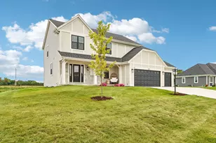 614 Twin Creeks Dr, Dousman, WI 53118 - Photo 1