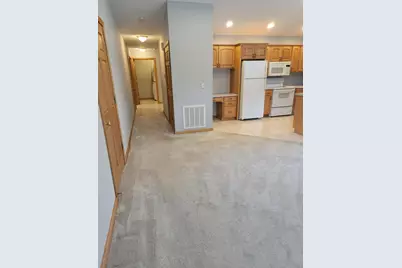 2422  Carmen Ave, Sheboygan, WI 53081 - Photo 5
