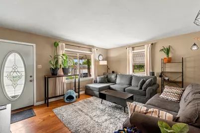5400 W Ohio Ave, Milwaukee, WI 53219 - Photo 3