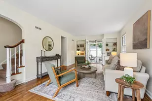 5075 N Berkeley Blvd, Whitefish Bay, WI 53217 - Photo 9
