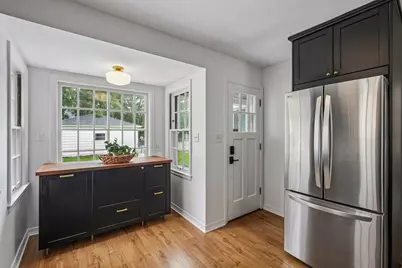 5075 N Berkeley Blvd, Whitefish Bay, WI 53217 - Photo 21