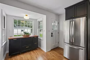 5075 N Berkeley Blvd, Whitefish Bay, WI 53217 - Photo 21