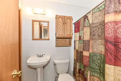 2425 S 63rd St, West Allis, WI 53219 - Photo 23