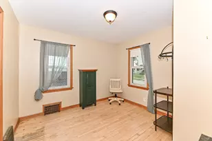 2425 S 63rd St, West Allis, WI 53219 - Photo 19