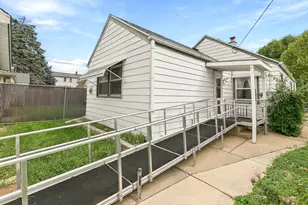 2425 S 63rd St, West Allis, WI 53219 - Photo 29
