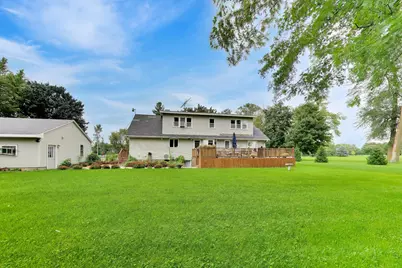 17211  Winfield Rd, Bristol, WI 53104 - Photo 51