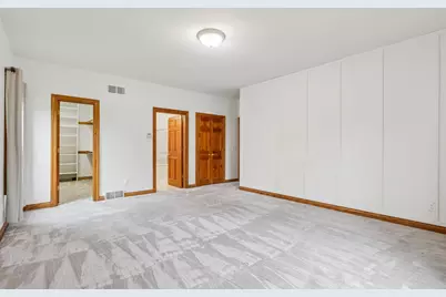 3590  Nassau Dr, Brookfield, WI 53045 - Photo 29