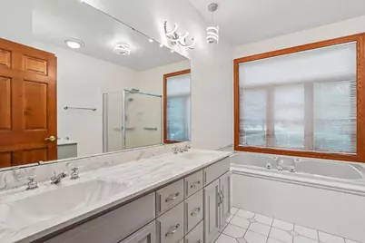 3590  Nassau Dr, Brookfield, WI 53045 - Photo 33