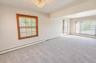 8706 W Courtland Ave, Milwaukee, WI 53225 - Photo 13