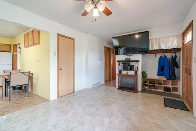 4604  50th St, Kenosha, WI 53144 - Photo 5