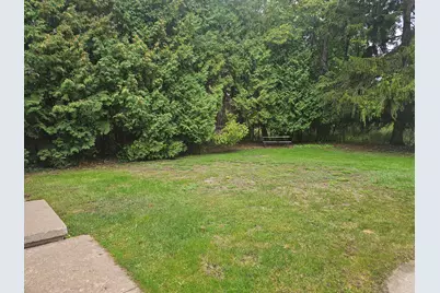 1720  Menasha Ave, Manitowoc, WI 54220 - Photo 15
