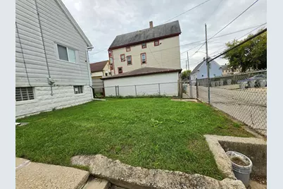 2157 S 14th St, Milwaukee, WI 53215 - Photo 31