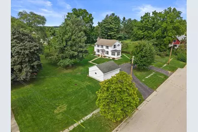 409 W Clark St, Jefferson, WI 53549 - Photo 35