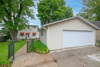 N85W16159  Appleton Ave, Menomonee Falls, WI 53051 - Photo 29