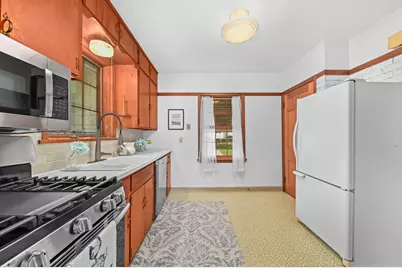 N85W16159  Appleton Ave, Menomonee Falls, WI 53051 - Photo 11