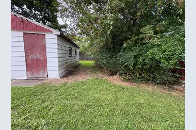5231 N 52nd St, Milwaukee, WI 53218 - Photo 17