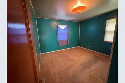 5231 N 52nd St, Milwaukee, WI 53218 - Photo 13