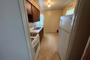 5231 N 52nd St, Milwaukee, WI 53218 - Photo 5