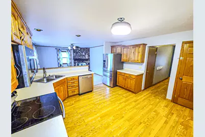 1231  School Dr, Waukesha, WI 53189 - Photo 11