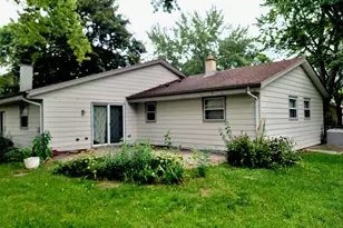 1231 School Dr, Waukesha, WI 53189 - Photo 3