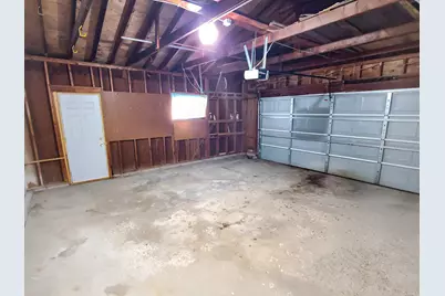 1231  School Dr, Waukesha, WI 53189 - Photo 5