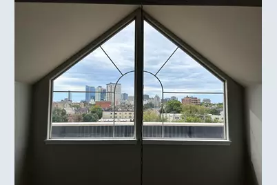 1619 N Farwell Ave #310, Milwaukee, WI 53202 - Photo 3
