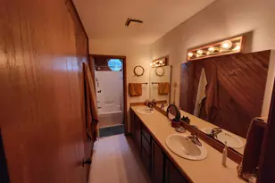 5155 Sunrise Ridge Trail, Springfield, WI 53562 - Photo 15
