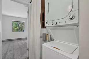 9034 W Lisbon Ave, Milwaukee, WI 53222 - Photo 27