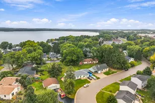 5216 Erling Ave, McFarland, WI 53558 - Photo 17