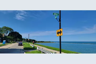 512  16th St, Racine, WI 53403 - Photo 15