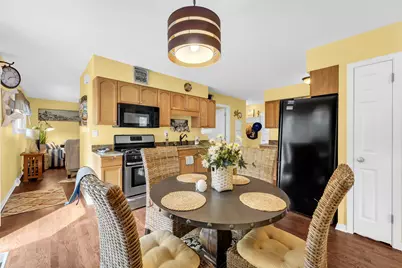 1115  Bonnie Brae Ln, Lake Geneva, WI 53147 - Photo 11