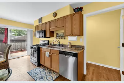 1115  Bonnie Brae Ln, Lake Geneva, WI 53147 - Photo 13