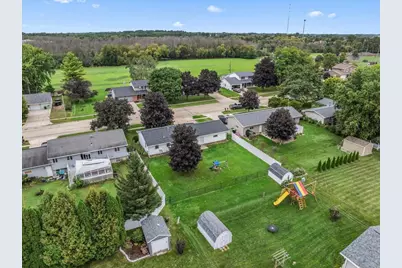 465  Neevel Ave, Waupun, WI 53963 - Photo 41