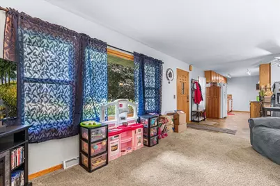 465  Neevel Ave, Waupun, WI 53963 - Photo 9