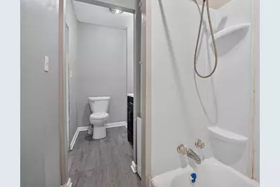 5711  18th Ave, Kenosha, WI 53140 - Photo 17