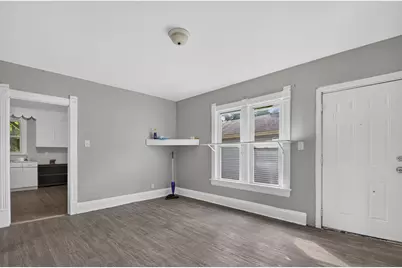 5711  18th Ave, Kenosha, WI 53140 - Photo 7