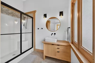 1202 S Layton Blvd, Milwaukee, WI 53215 - Photo 23