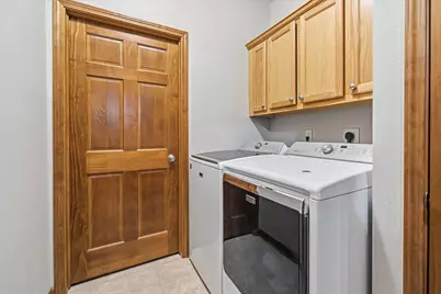 752  Bridlewood Dr #2202D, Hartford, WI 53027 - Photo 11