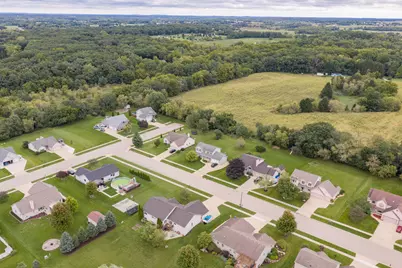 843  Prairie View Dr, Racine, WI 53105 - Photo 29