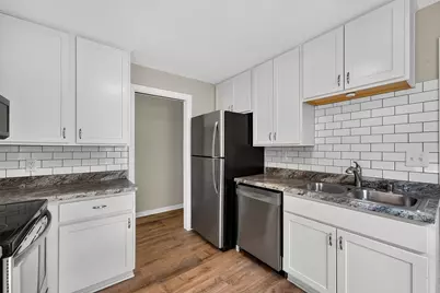 3618 N 94th St, Milwaukee, WI 53222 - Photo 11