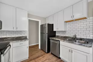 3618 N 94th St, Milwaukee, WI 53222 - Photo 11