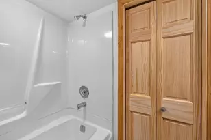 3618 N 94th St, Milwaukee, WI 53222 - Photo 25