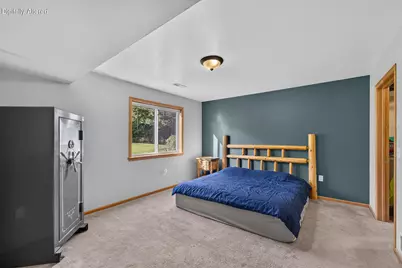 850  Evergreen Dr #3, Hartford, WI 53027 - Photo 9