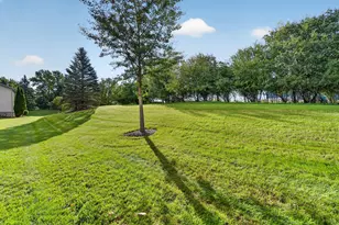 850 Evergreen Dr, Hartford, WI 53027 - Photo 25
