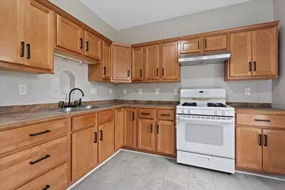 1220 S 25th St, Milwaukee, WI 53204 - Photo 7