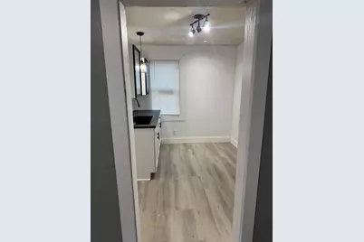 4466 N 25th St, Milwaukee, WI 53209 - Photo 5