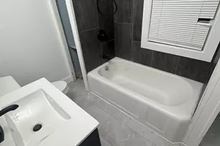 4466 N 25th St, Milwaukee, WI 53209 - Photo 9